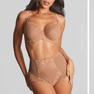 NWT PANACHE Lace High-Waist Shapewear in Nude, M